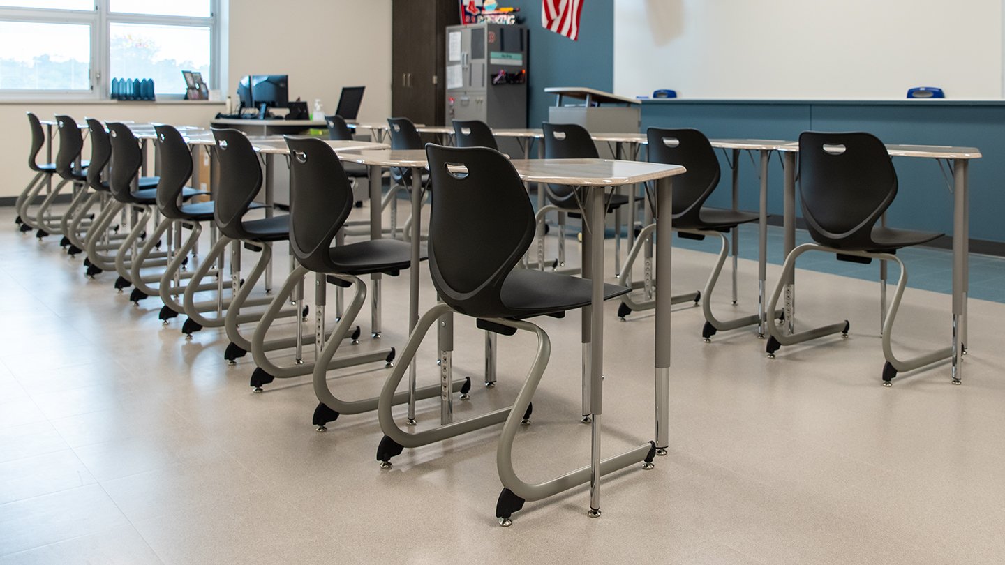 Intellect Wave Chair