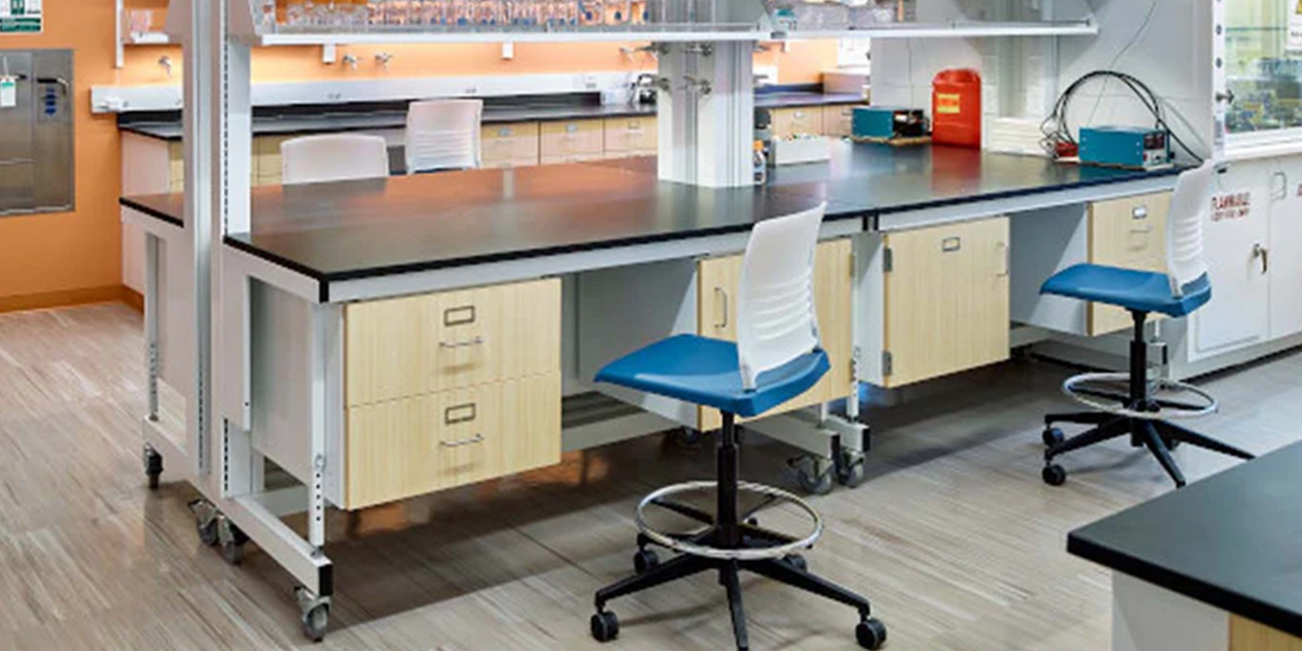 B2B Strive Task Stool